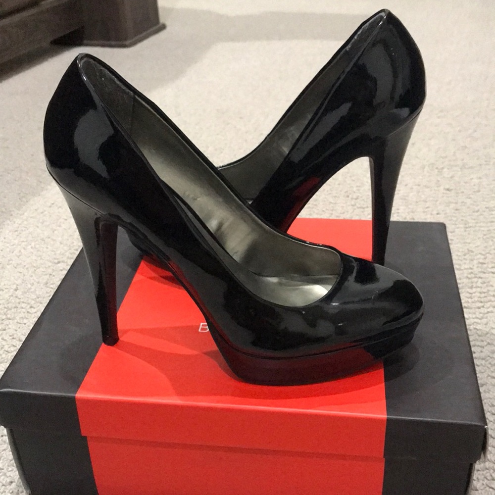 G by Guess black high heels, size 8M